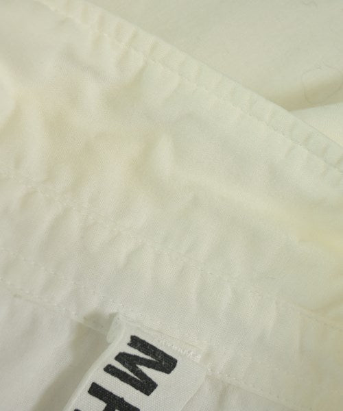 MHL. เสื้อลำลอง
