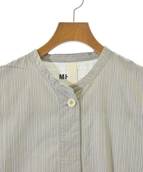 MHL. เสื้อลำลอง