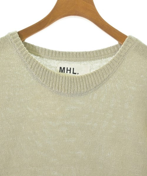MHL. เสื้อแขนกุด