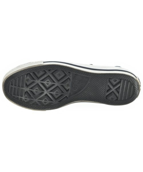 MHL. รองเท้าผ้าใบ