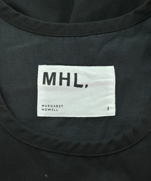 MHL. ชุดเดรส