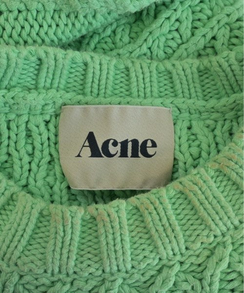 Acne เสื้อกันหนาว