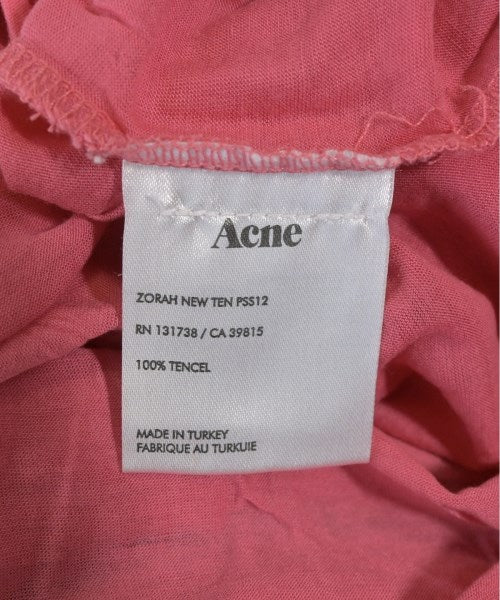 Acne เสื้อยืด/เสื้อท็อปส์