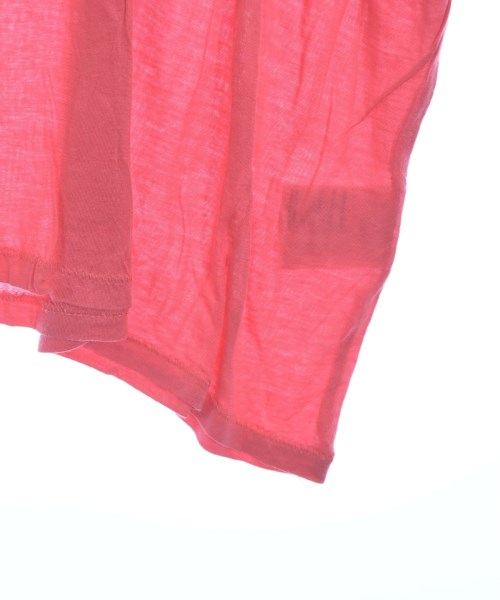 Acne เสื้อยืด/เสื้อท็อปส์