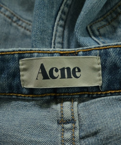 Acne ยีนส์