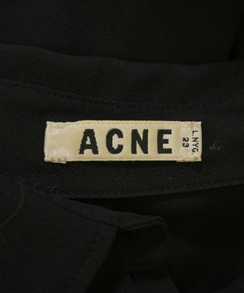 Acne เสื้อลำลอง