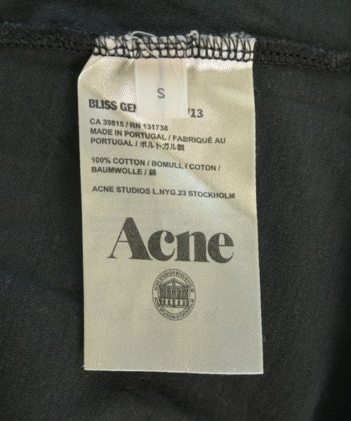 Acne เสื้อยืด/เสื้อท็อปส์