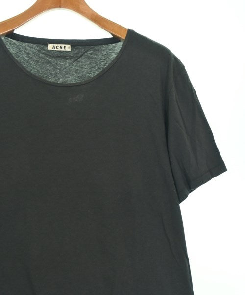 Acne เสื้อยืด/เสื้อท็อปส์