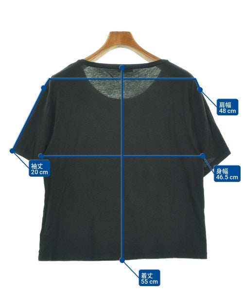 Acne เสื้อยืด/เสื้อท็อปส์