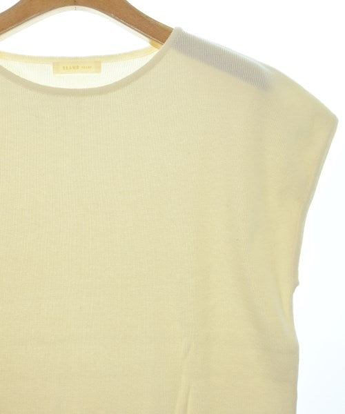 BEAMS HEART เสื้อแขนกุด