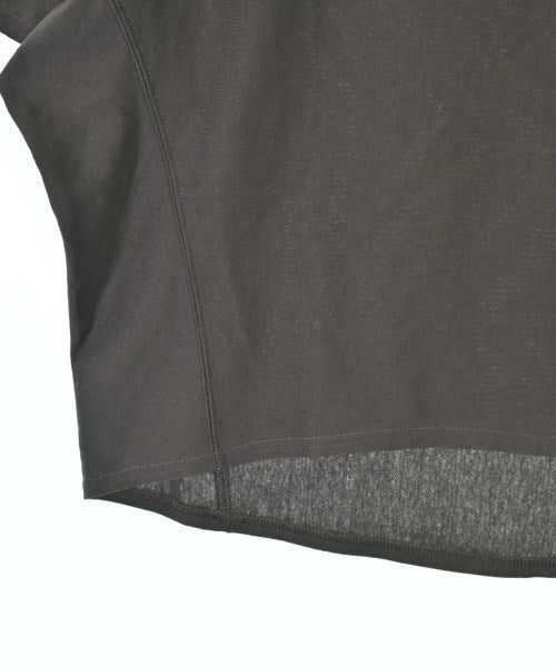 BEAMS HEART เสื้อยืด/เสื้อท็อปส์