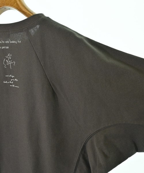 BEAMS HEART เสื้อยืด/เสื้อท็อปส์