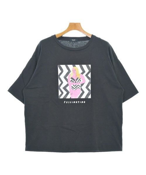 BEAMS HEART เสื้อยืด/เสื้อท็อปส์