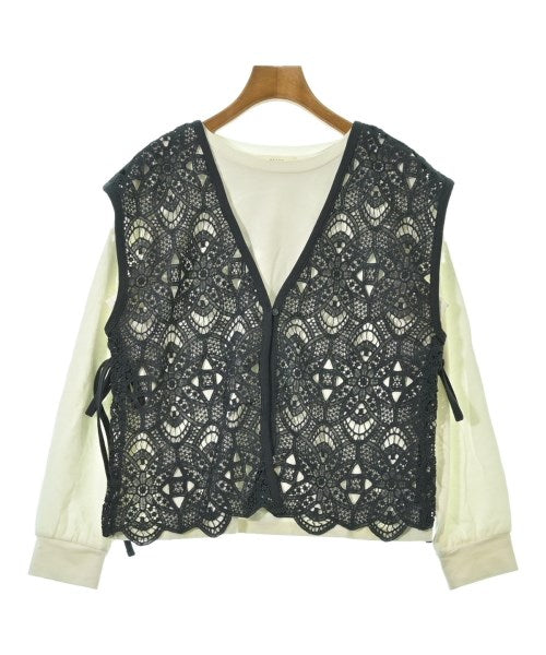BEAMS HEART เสื้อยืด/เสื้อท็อปส์