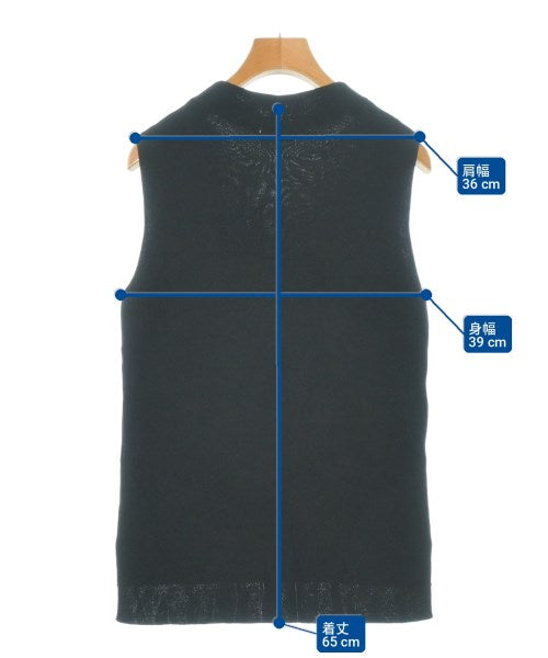 BEAMS HEART เสื้อแขนกุด