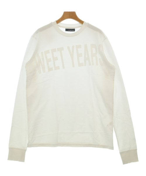 SWEET YEARS เสื้อยืด/เสื้อท็อปส์