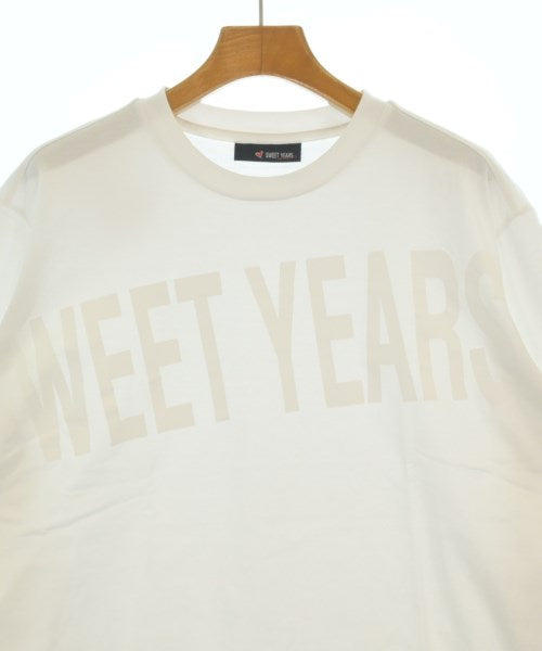 SWEET YEARS เสื้อยืด/เสื้อท็อปส์