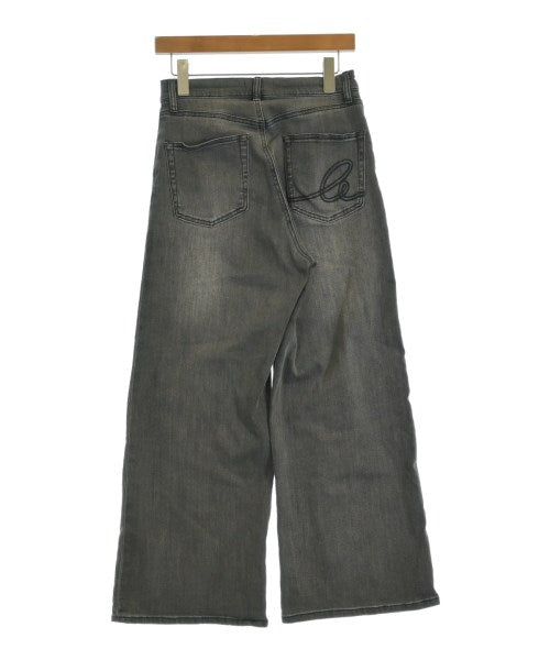 COLLAGE GALLARDAGALANTE ยีนส์