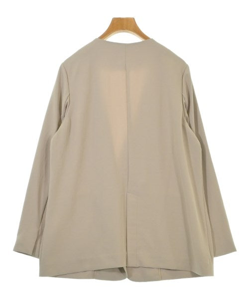 COLLAGE GALLARDAGALANTE แจ็คเก็ตไม่มีปก