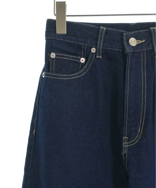 N. Natural Beauty Basic ยีนส์