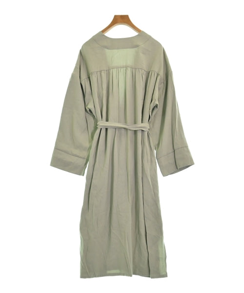 N. Natural Beauty Basic เสื้อคลุมคอปก Soutien