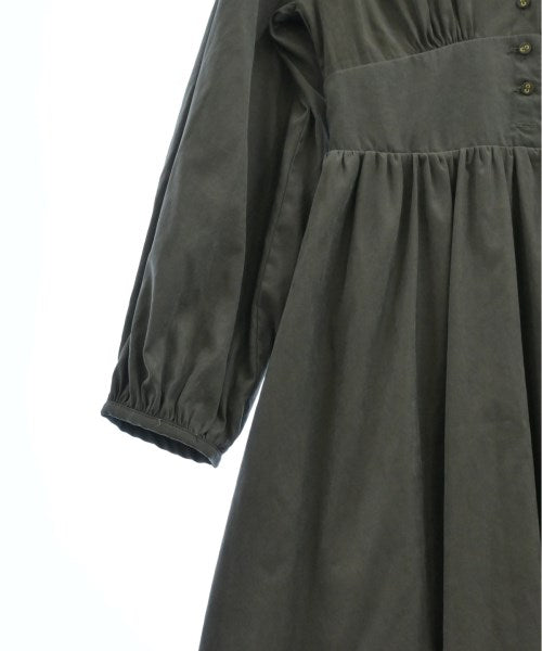 N. Natural Beauty Basic ชุดเดรส