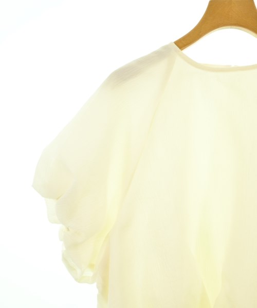 N. Natural Beauty Basic เสื้อสตรี