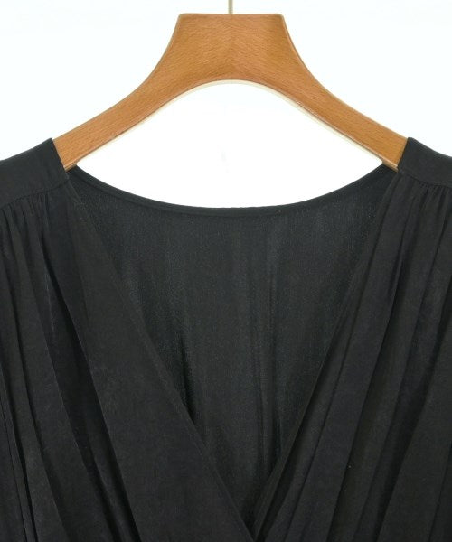 N. Natural Beauty Basic ชุดเดรส