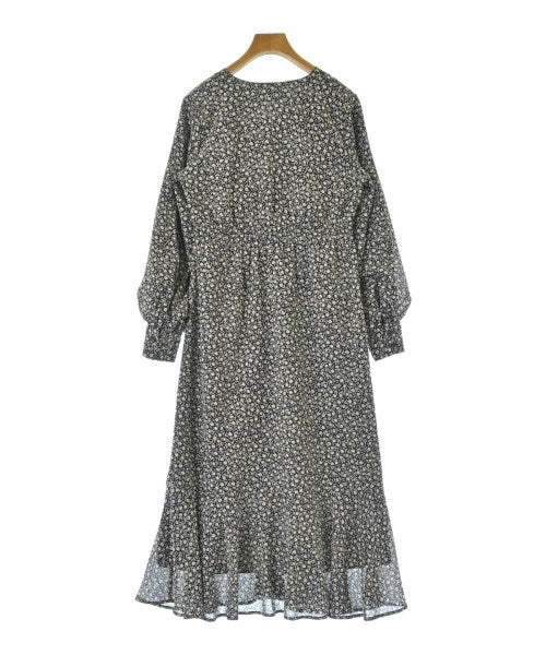 N. Natural Beauty Basic ชุดเดรส