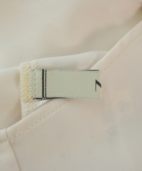 N. Natural Beauty Basic เสื้อสตรี
