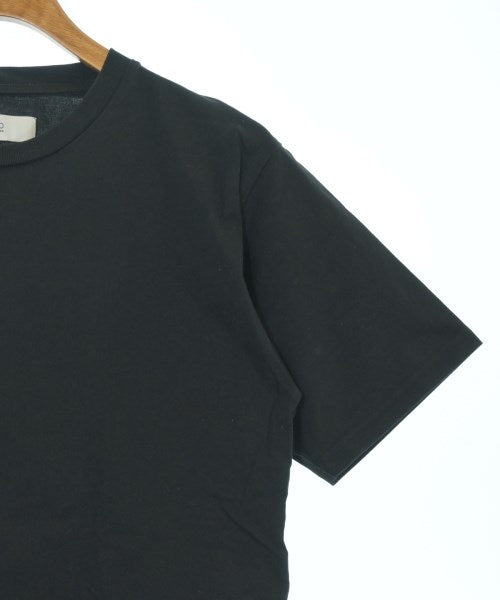 ROSSO เสื้อยืด/เสื้อท็อปส์