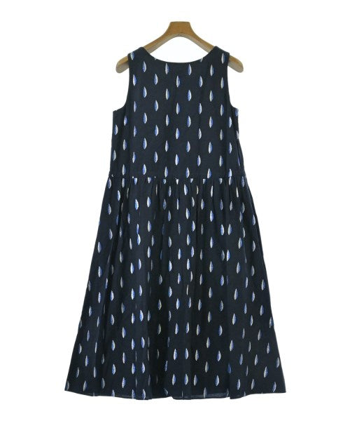 To b. by agnes b ชุดเดรส