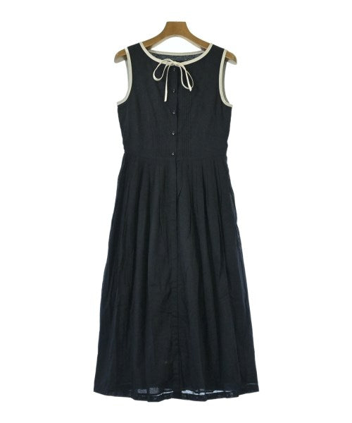 To b. by agnes b ชุดเดรส