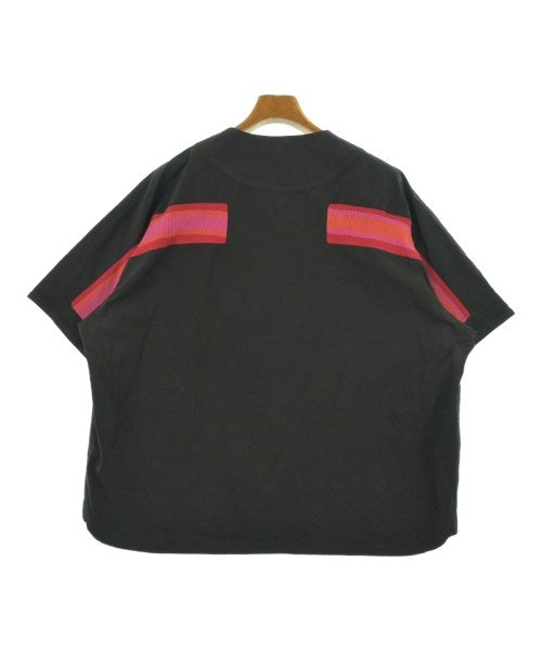 FACETASM เสื้อลำลอง