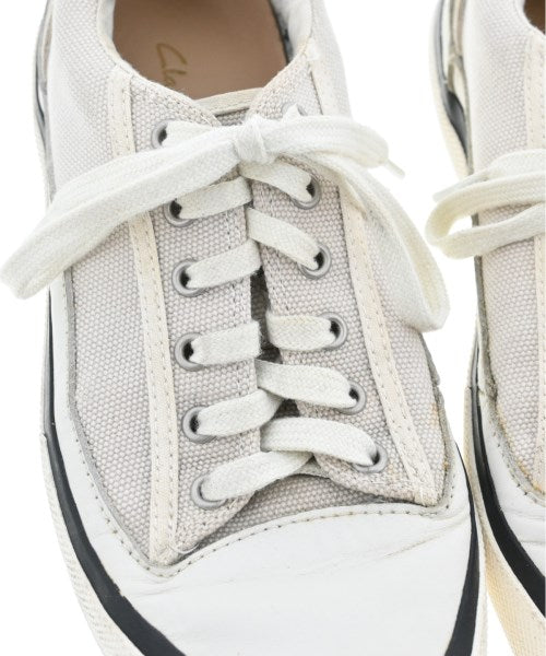 clarks รองเท้าผ้าใบ