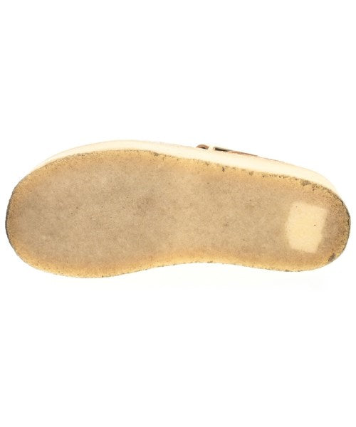 clarks รองเท้าแตะ