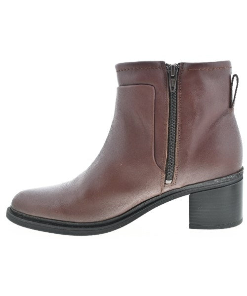 clarks รองเท้าบูท
