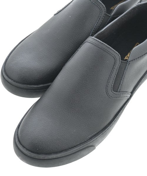 clarks รองเท้า อื่น