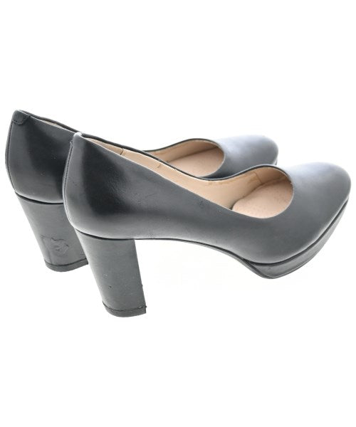 clarks รองเท้าส้นสูง