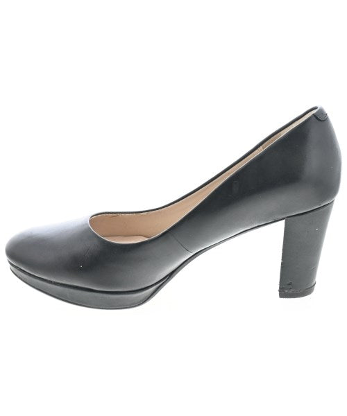 clarks รองเท้าส้นสูง