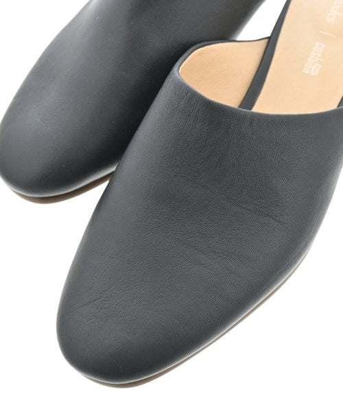 clarks รองเท้า อื่น