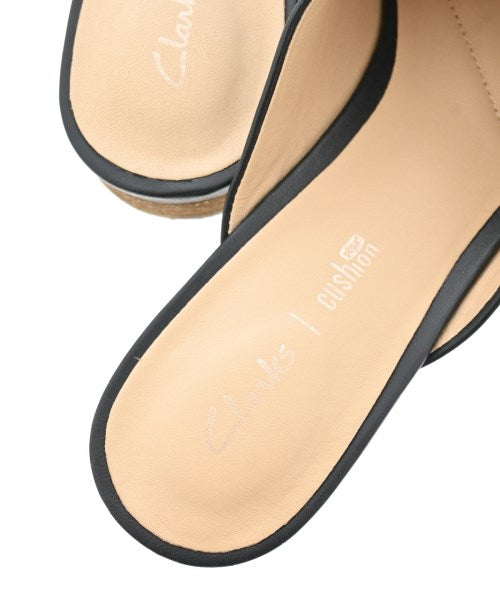 clarks รองเท้า อื่น