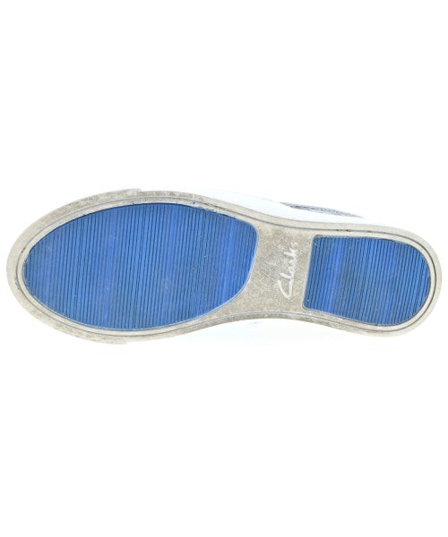 clarks รองเท้าผ้าใบ