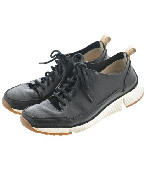 clarks รองเท้าผ้าใบ