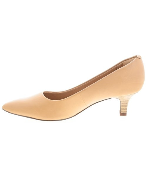 clarks รองเท้าส้นสูง