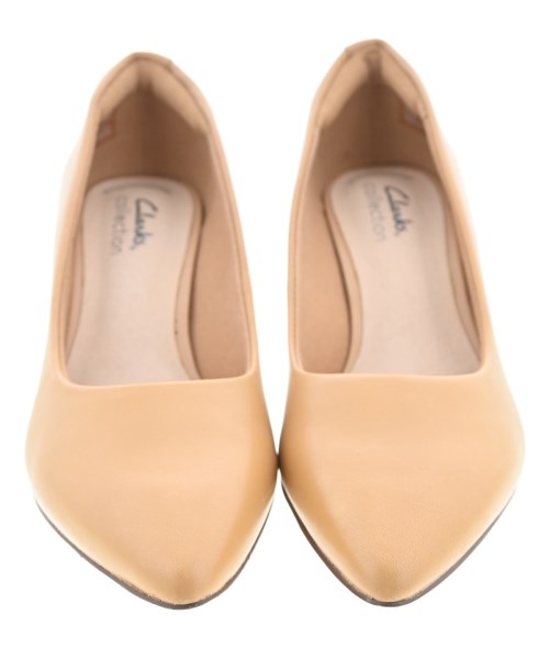 clarks รองเท้าส้นสูง