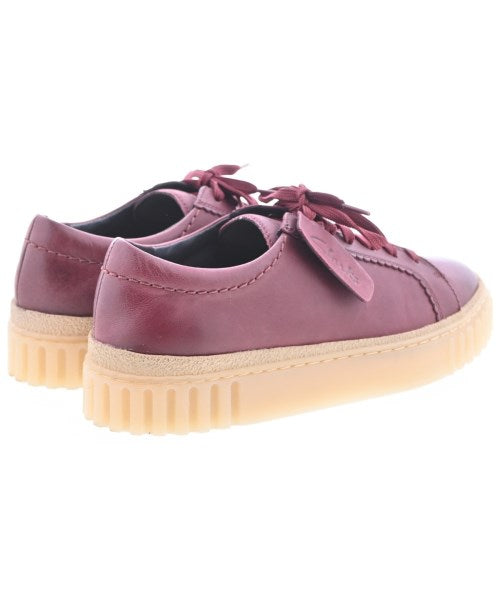 clarks รองเท้าผ้าใบ