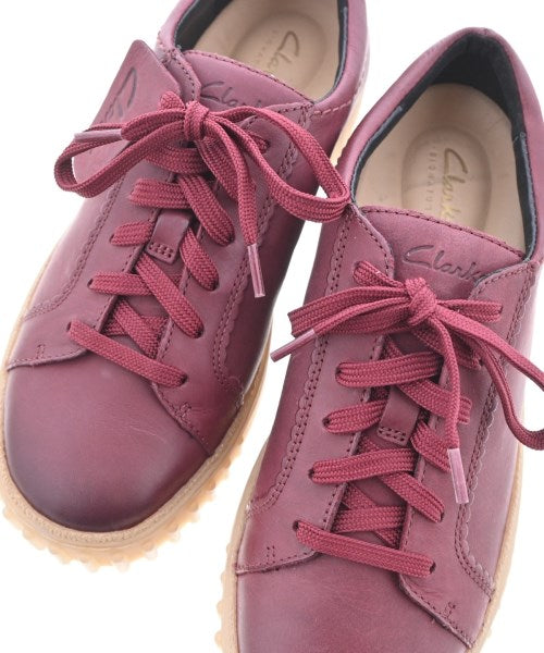 clarks รองเท้าผ้าใบ