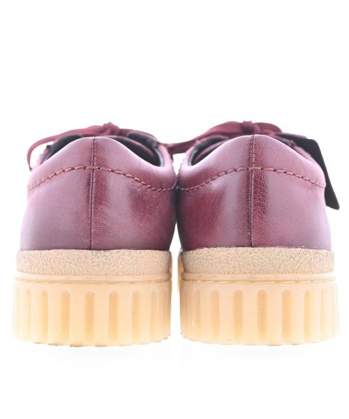 clarks รองเท้าผ้าใบ