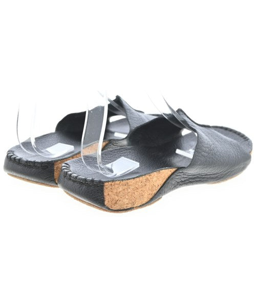 clarks รองเท้าแตะ